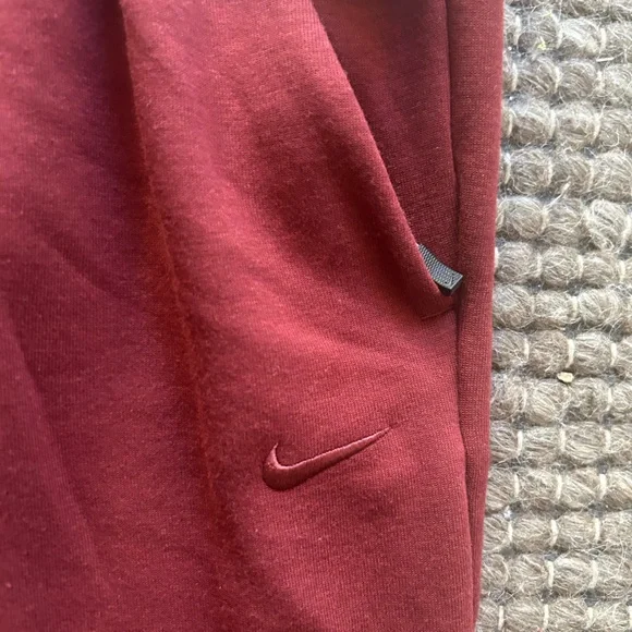 NEW! Nike Training Primary Fleece Dri-FIT UV Performance Joggers - Picture 5 of 17